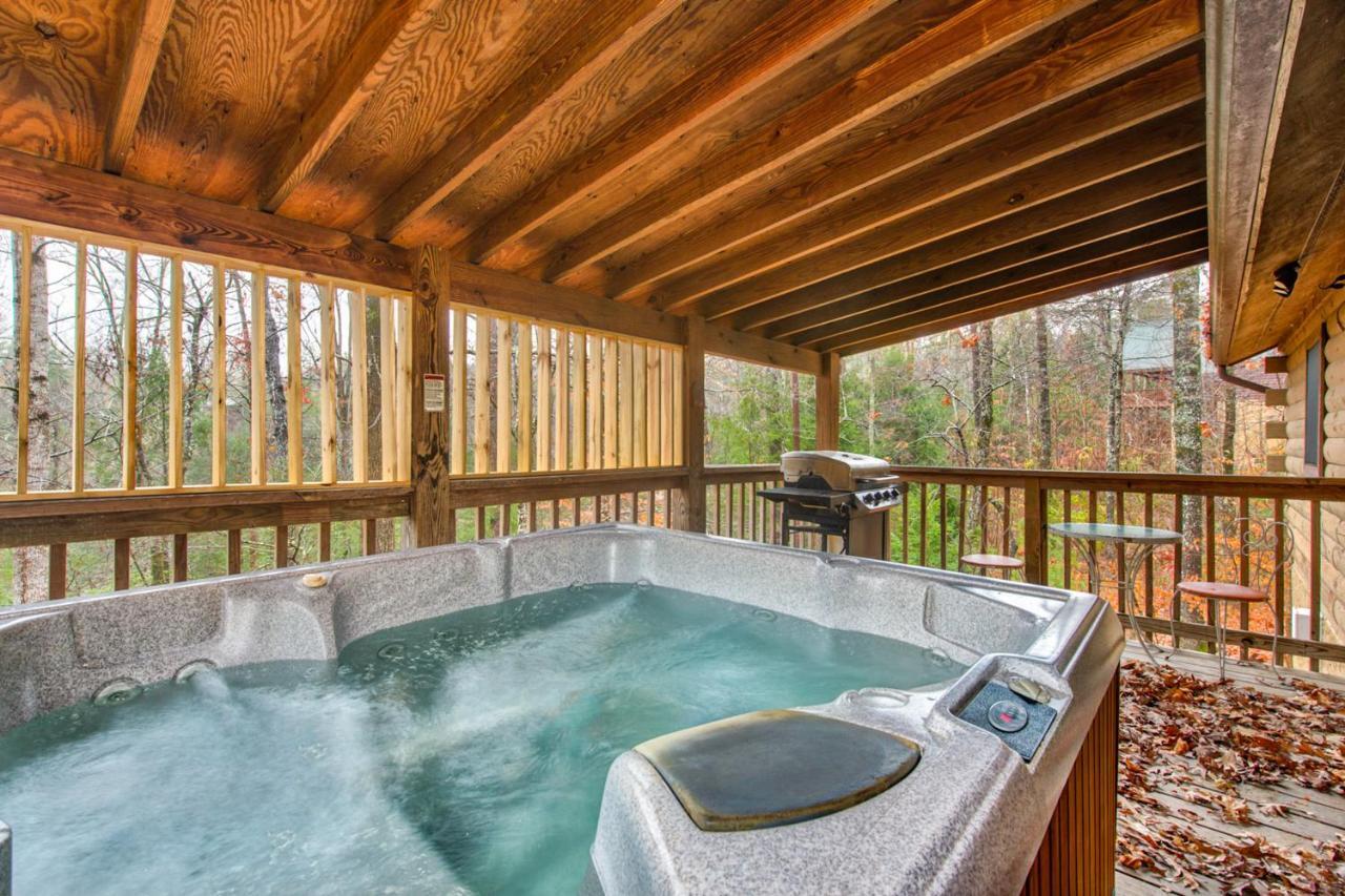 ピジョンフォージ Country Oaks Cabinヴィラ エクステリア 写真