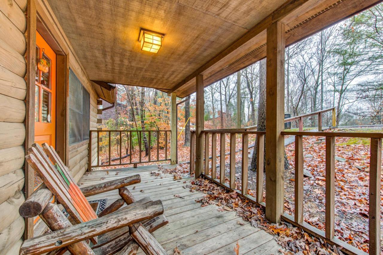 ピジョンフォージ Country Oaks Cabinヴィラ エクステリア 写真
