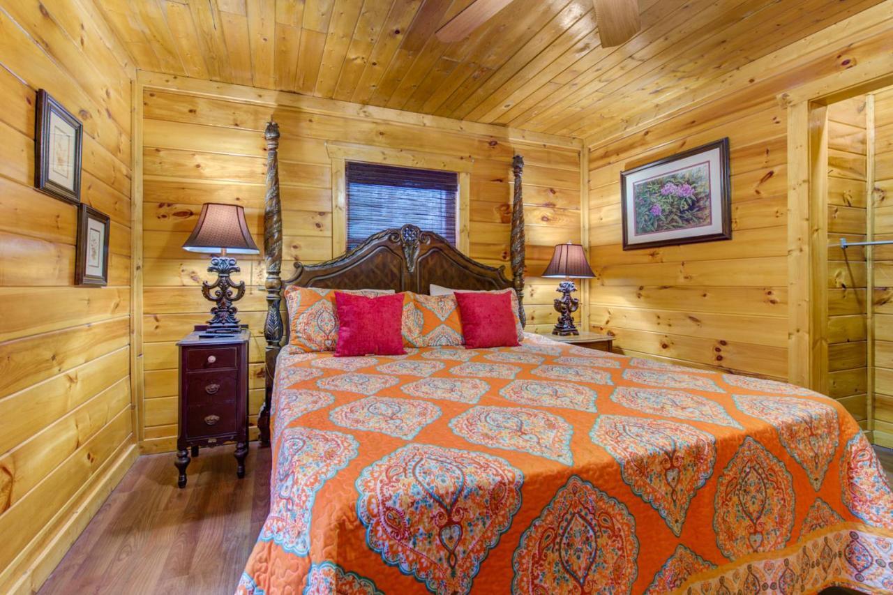 ピジョンフォージ Country Oaks Cabinヴィラ エクステリア 写真